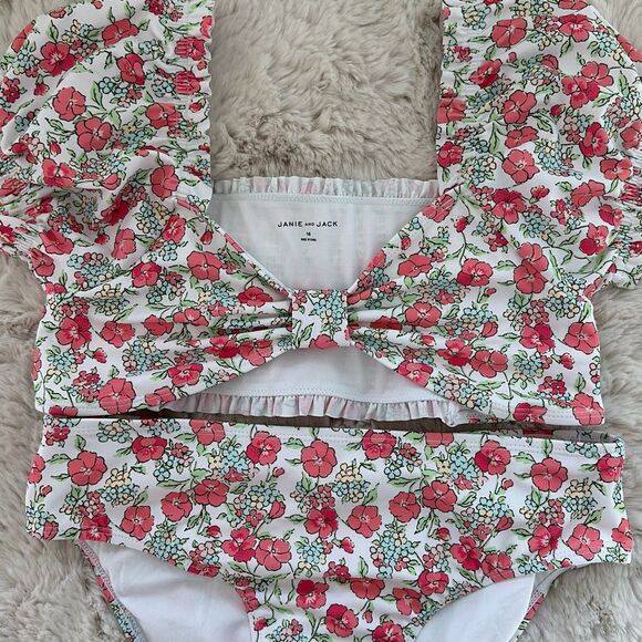 Janie and Jack Recycled Floral 2-Piece Swimsuit Size 18 Girls - Picture 4 of 8
